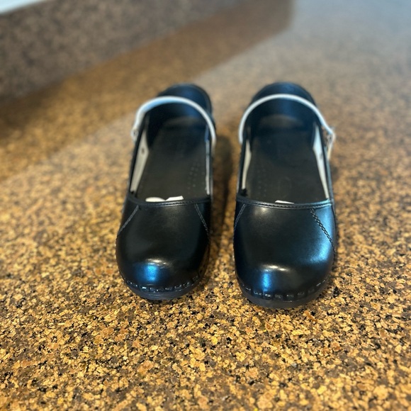 Bjork Marcella Mary Jane Black Leather Clogs Size: EU: 37 US: 6.5 - Picture 7 of 9